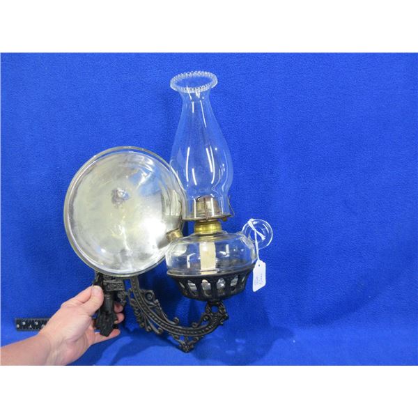 Vintage Wall Mounted Finger Lamp w/ Back Light Reflector & Cast Iron Bracket