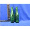 Image 1 : 2 Vintage The Drewrys Ltd. Pop Bottles