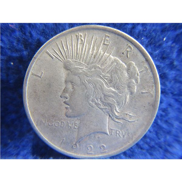 1922 USA One Dollar "Peace Dollar" - .900 Silver