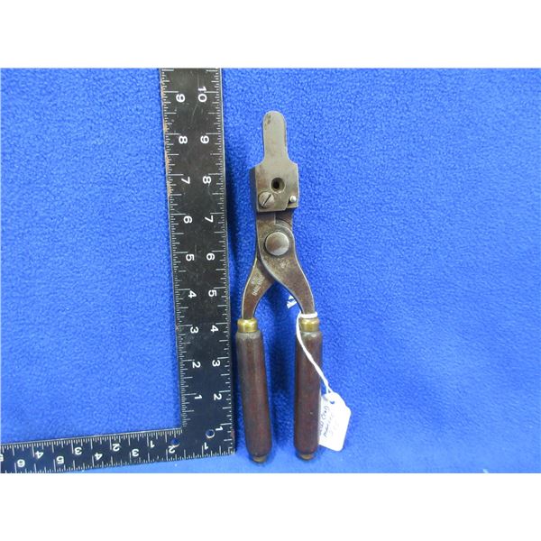 Vintage Winchester Single Cavity Bullet Mold with Handles