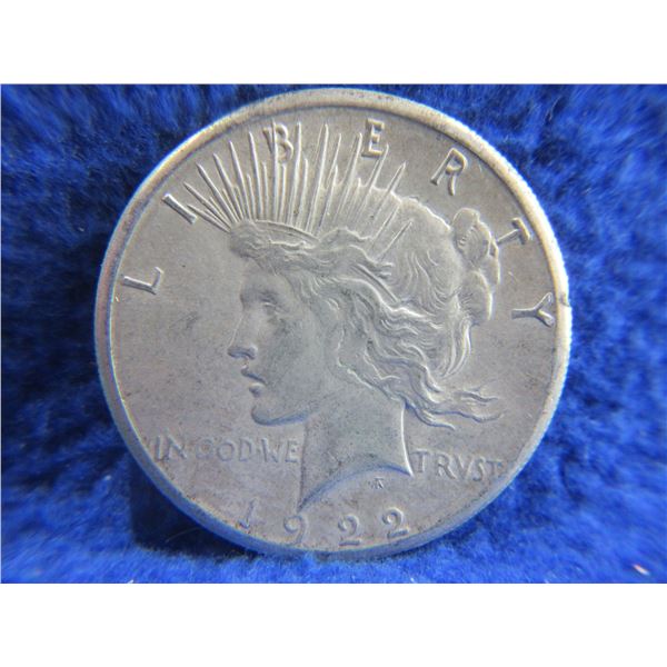 1922 USA One Dollar "Peace Dollar" - .900 Silver