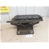 Image 1 : Underwood Manual Type Writer