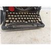 Image 3 : Underwood Manual Type Writer + Cover