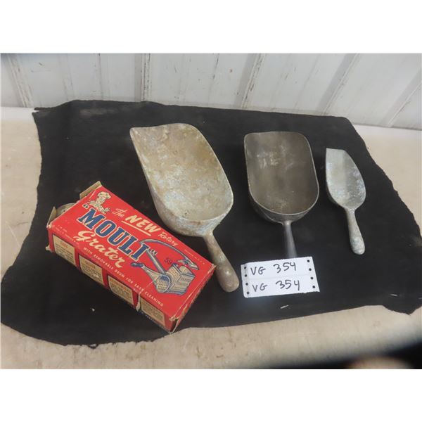 3 Scoops + Grater in Box