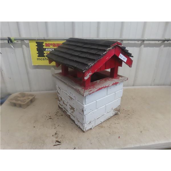 Garden Wishing Well Structure 