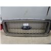 Image 1 : 2004-2008 F 150 Lariat Grill Like New Condition 