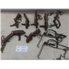 Image 1 : 9 Vintage Leg Traps