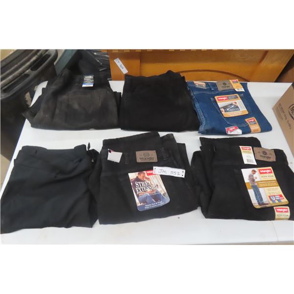 6 Pairs Men's Pants 42x30 Wrangler, George
