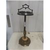 Image 1 : Ashtray Stand 