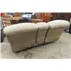 Image 7 : Micro Suede Power Reclining Couch 76"