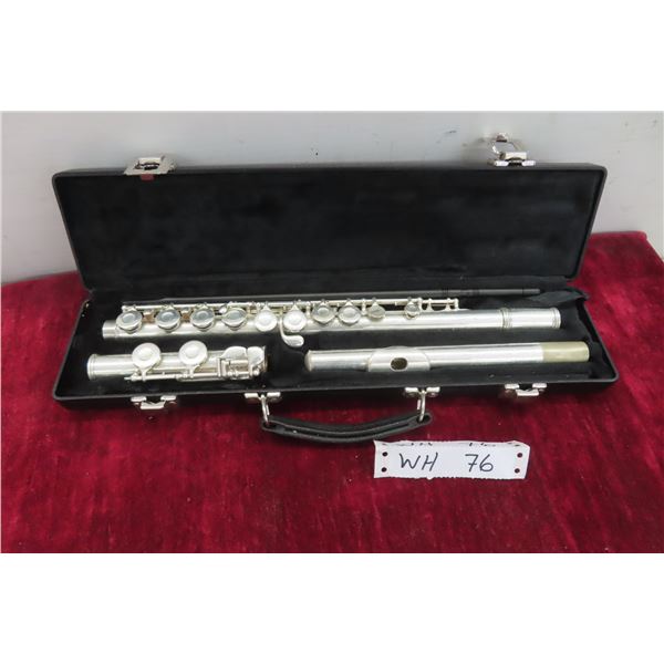 Gemeinhardt Flute with Case 
