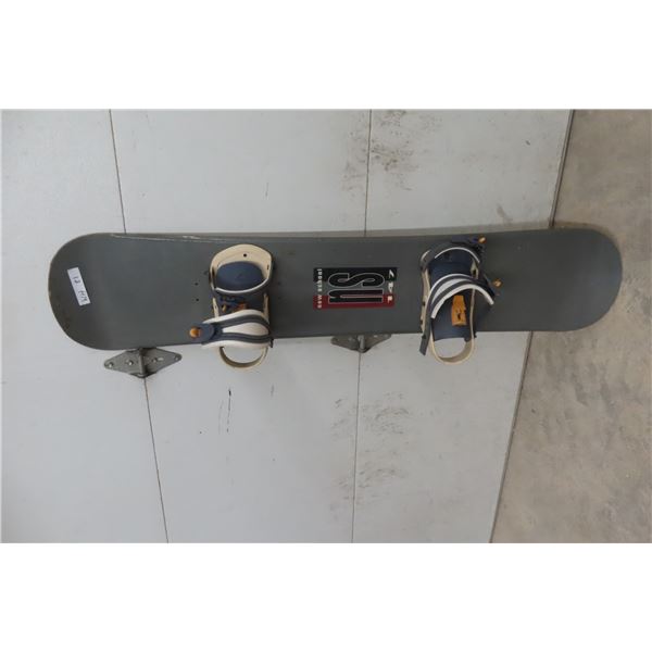 New School 147 Snow Board