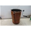 Image 4 : Vintage Frost King 4 Quart Ice Cream Maker