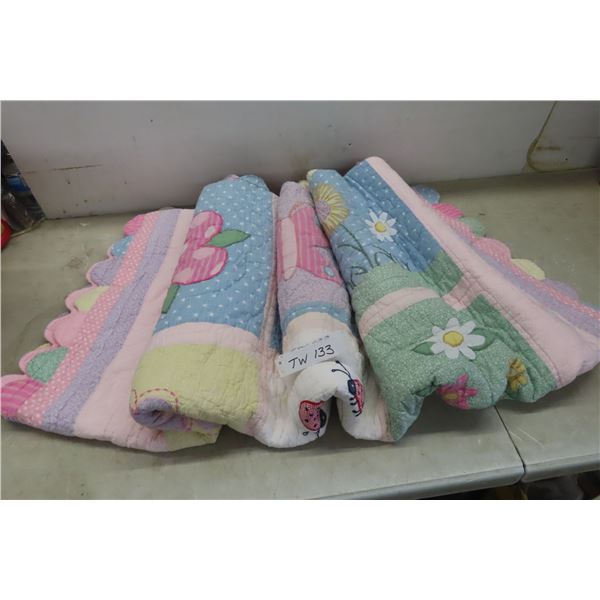 Hand Made Pieced (Not Panel) Quilt Hand Quilted 68x90