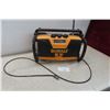Image 1 : DeWalt Job Site Radio