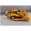 Image 11 : 2 Caterpillar RC Plastic Toys Excavator and Loader