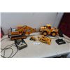 Image 1 : 2 Caterpillar RC Plastic Toys Excavator and Loader