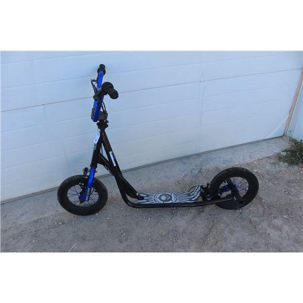 Mongoose Scooter