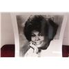Image 3 : Dionne Warwick 8x10 Autograph Photo