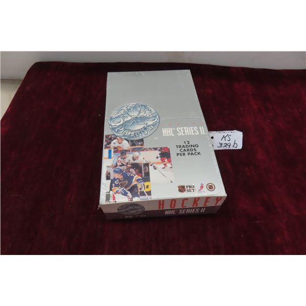 Pro Set Platinum Factory Sealed Hockey Card Box