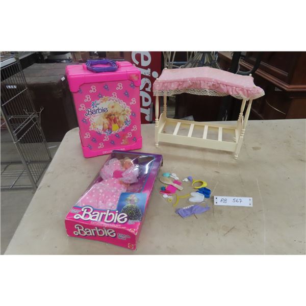 Barbie Case, Dream Glow Barbie, Canopy Bed and Accessories 