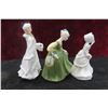 Image 4 : 3 Royal Doulton Figurines Fair Maiden 1966 5'', Helen 1984 5'' 