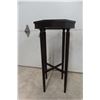 Image 2 : Side Table/Plant Stand 27x14, Metal Stool 