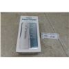 Image 1 : Aquasonic Aqua Flosser New or Store Return