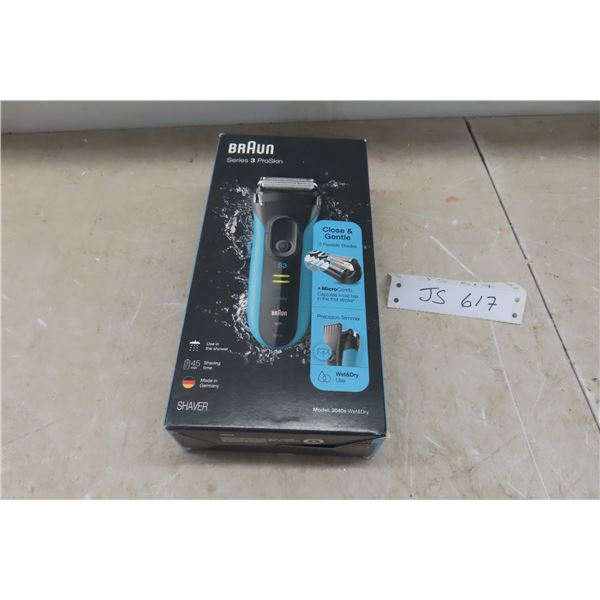 Braun Series 3 Proskin Razor New or Store Return