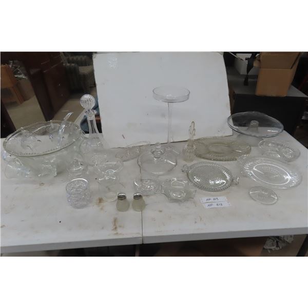 Crystal Cut Glass Serving Ware Salt Pepper Shakers,