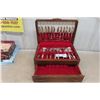 Image 1 : Silverware and Chest 66 Pieces