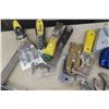 Image 2 : Hand Tools, Screwdrivers, Prybar, Chalk Line, Trowels