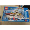 Image 7 : Lego City Fishing Boat, Microcars Minnie Mouse and Daisy Duck Stuffies
