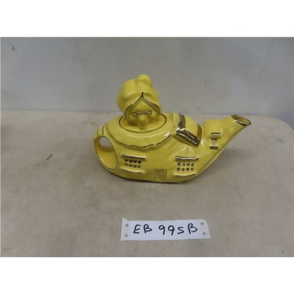 Old Lady Lived in a Shoe Teapot England 