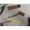 Image 2 : 2x Straight Razors, Various Vintage Shavers 