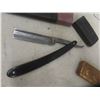 Image 4 : 2x Straight Razors, Various Vintage Shavers 
