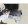 Image 3 : 2 Portable DVD Players - Durabrand 