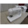Image 3 : Brother PC -210 Portable Electric Sewing Machine 