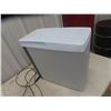 Image 3 : Koolatron Cooler 12V 16"x17"x8 1/2"