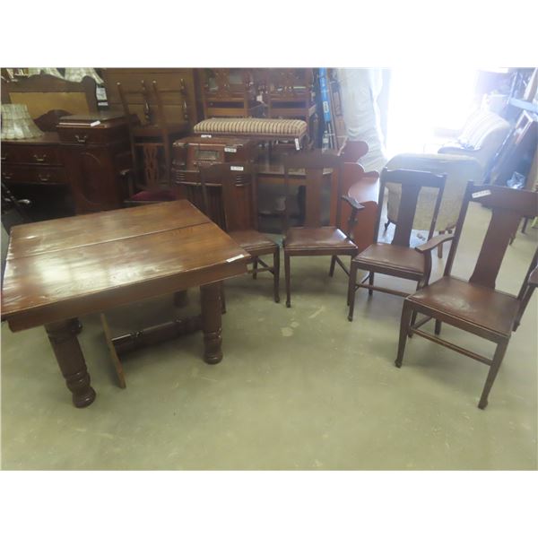 Antique Table - 5 Legs 4 Chairs 28"x42"x42"
