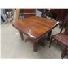 Image 4 : Antique Table - 5 Legs 4 Chairs 28"x42"x42"