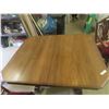 Image 3 : Walnut Dining Round Table 29"x54"x44" + 6 Chairs + One 18" Leaf