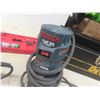 Image 3 : Mouse Power Sander, Bosch Router, Original Accessories   Boxes