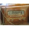 Image 3 : Philco Cabinet Radio 
