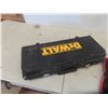 Image 6 : Dewalt Recip Saw with Case + Extra Blades 
