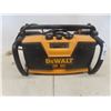 Image 1 : Dewalt Radio/ Charger Combo 