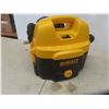 Image 3 : Dewalt DC500 2 Gallon Heavy Duty Wet Dry Vac 