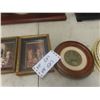 Image 5 : Mantle Clock, Buddha Figurines, Pictures 