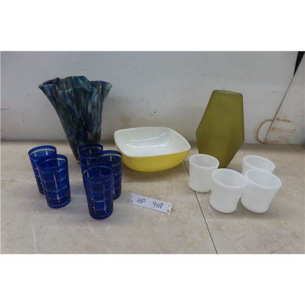 Pyrex Mixing Bowl, FireKing Coffee Mugs, Murano Vase 10''H