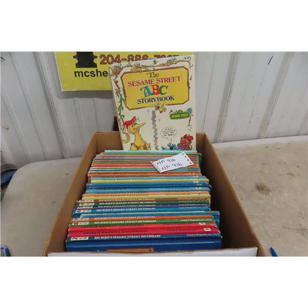 Children's Books Sesame Street Dictionary and Library